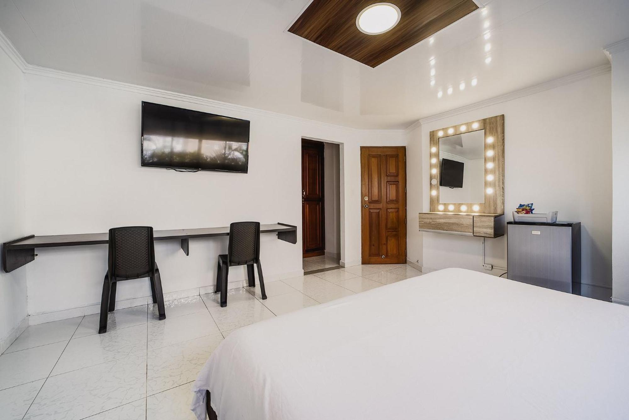 Villa Santos Apartaestudios Barranquilla  Esterno foto
